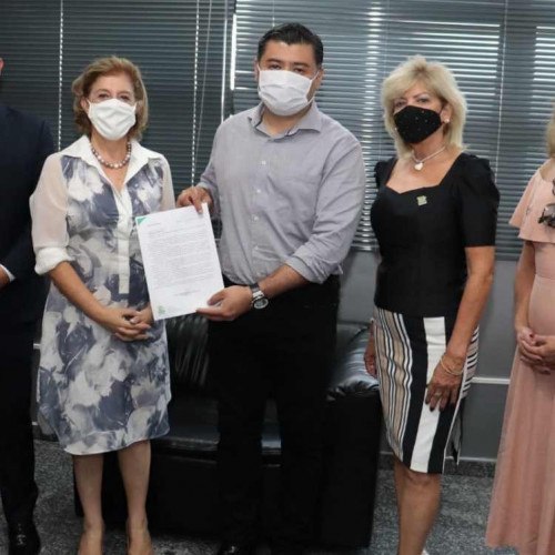 ? Ashiuchi se encontra com presidente da ACMC
