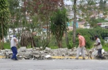Muro no entorno do Parque da Cidade é substituído por grade: