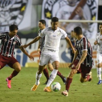 Santos empata com Fluminense e Grêmio se garante na pré-Libertadores