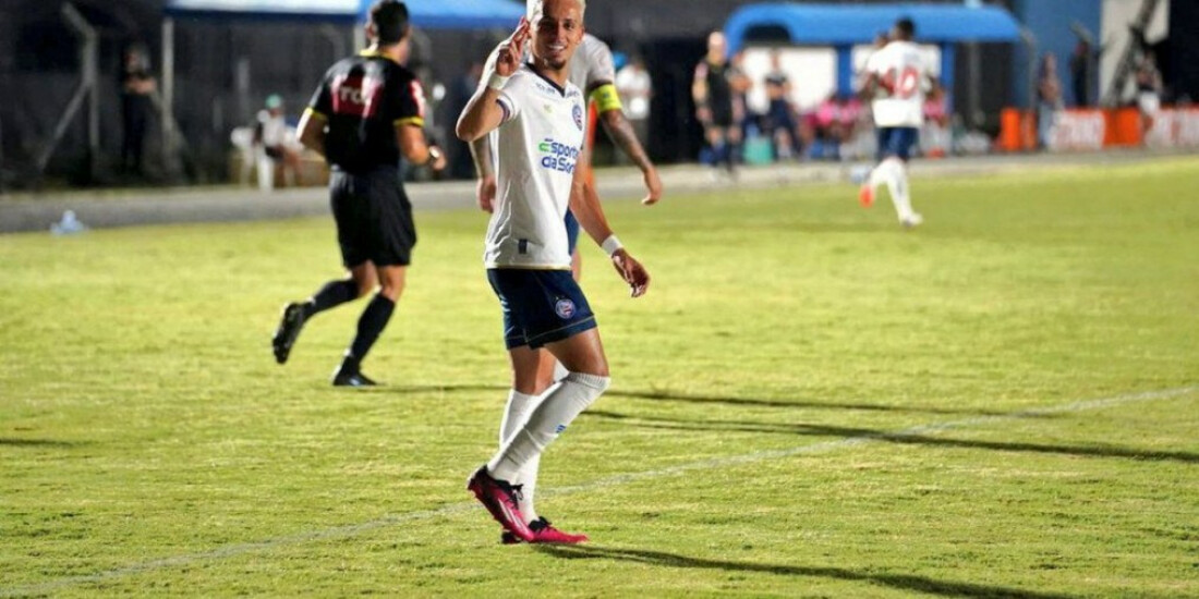 Biel decide e Bahia vence Camboriú para seguir na Copa do Brasil