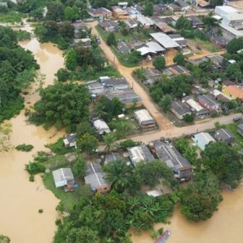 Acre continua a sofrer com cheias, dengue e covid-19