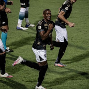 Ceará vence Coritiba no Paraná