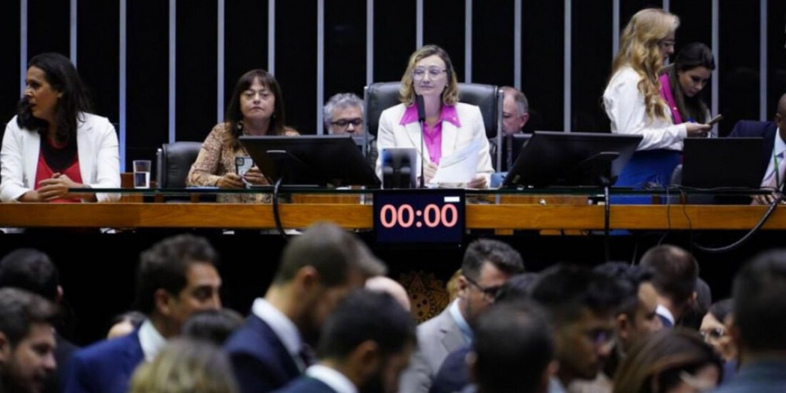Deputadas destacam desafios para garantia de direitos das mulheres