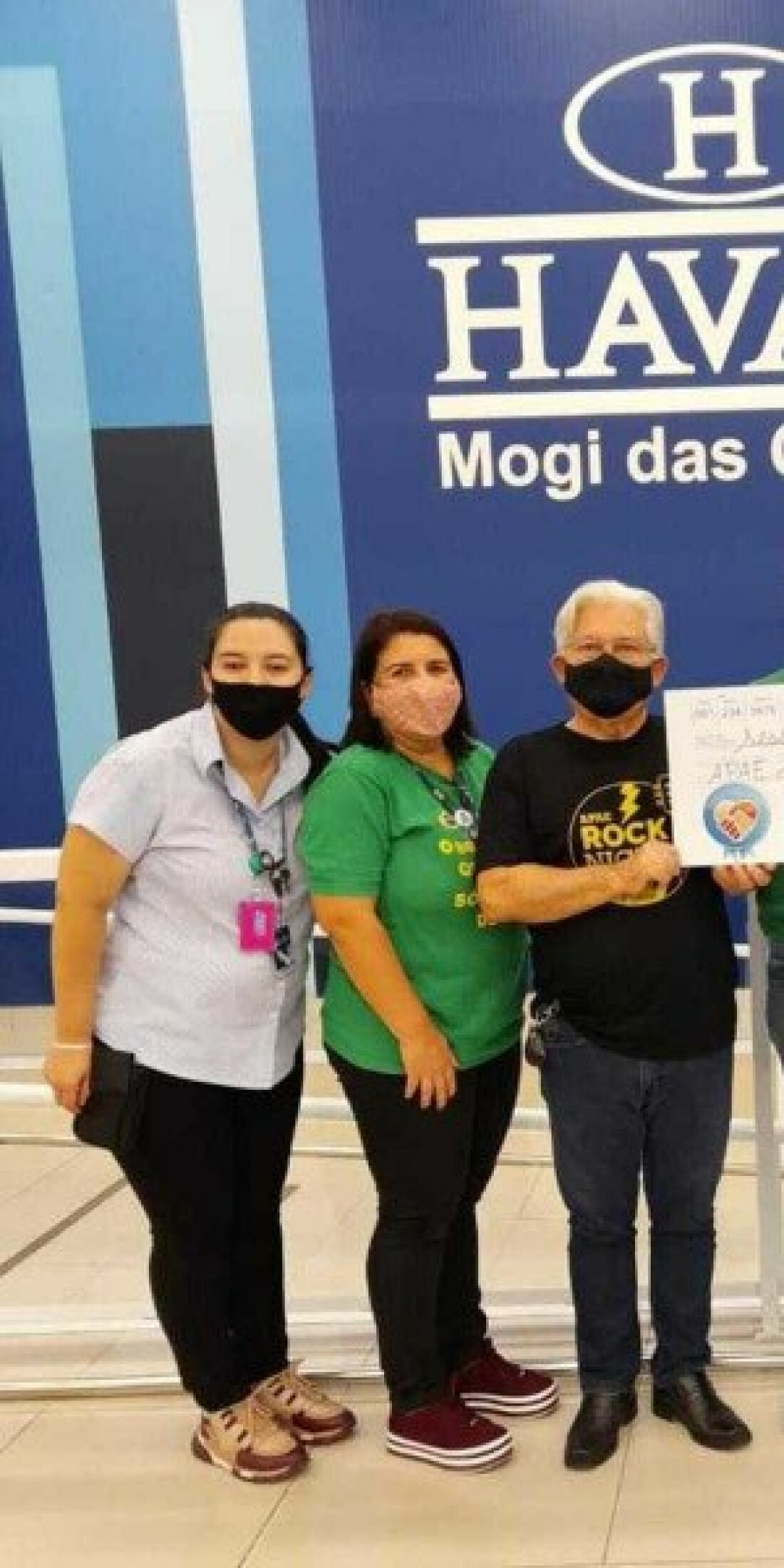 Apae de Mogi recebe Troco Solidário da Havan
