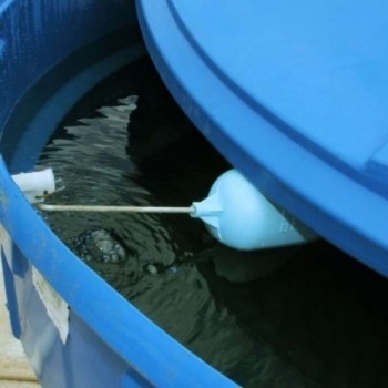 Semae orienta moradores a instalar caixa d'água em casa
