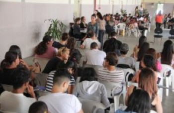 Qualificação em atendimento ao cliente tem 300 inscrições