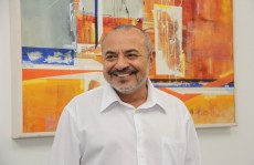 Samy Charanek visita o Grupo Mogi News