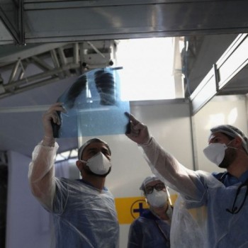 Infogripe: ocorrência de covid-19 está em patamar alto em todo o país
