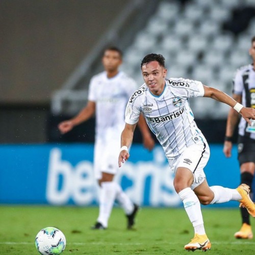 Grêmio confirma venda do atacante Pepê ao Porto
