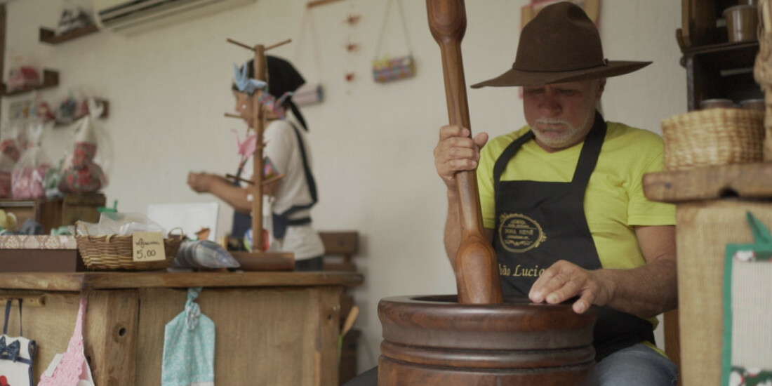 Mostra leva oficinas gratuitas aos moradores e visitantes
