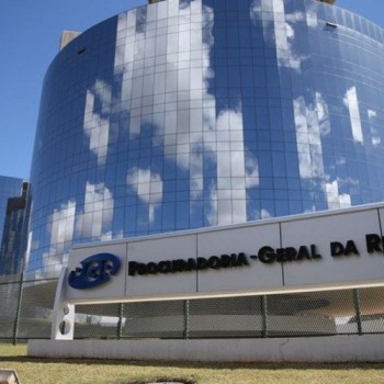 PGR pede que deputado use tornozeleira e fique longe do STF