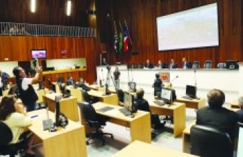 Com depressão, Valença fica fora por 15 dias