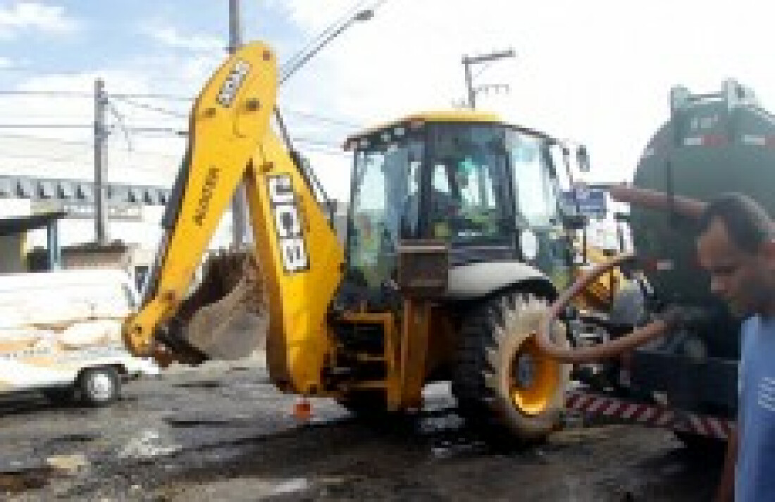 Máquina da prefeitura é roubada
