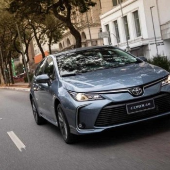 Toyota lança o Corolla 2022