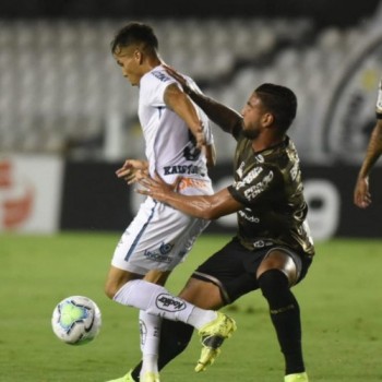 Coritiba anuncia primeiros reforços após queda para Série B