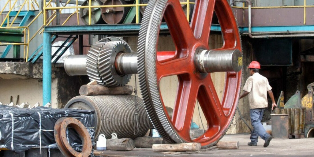 Indústria registra alta do emprego e de horas trabalhadas em janeiro