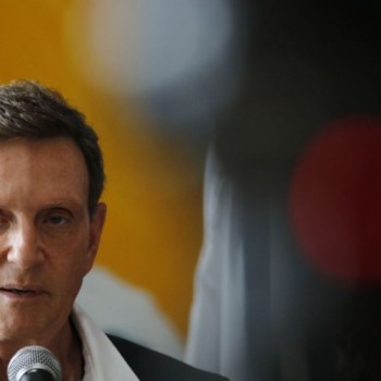 Justiça concede alvará de soltura para Crivella