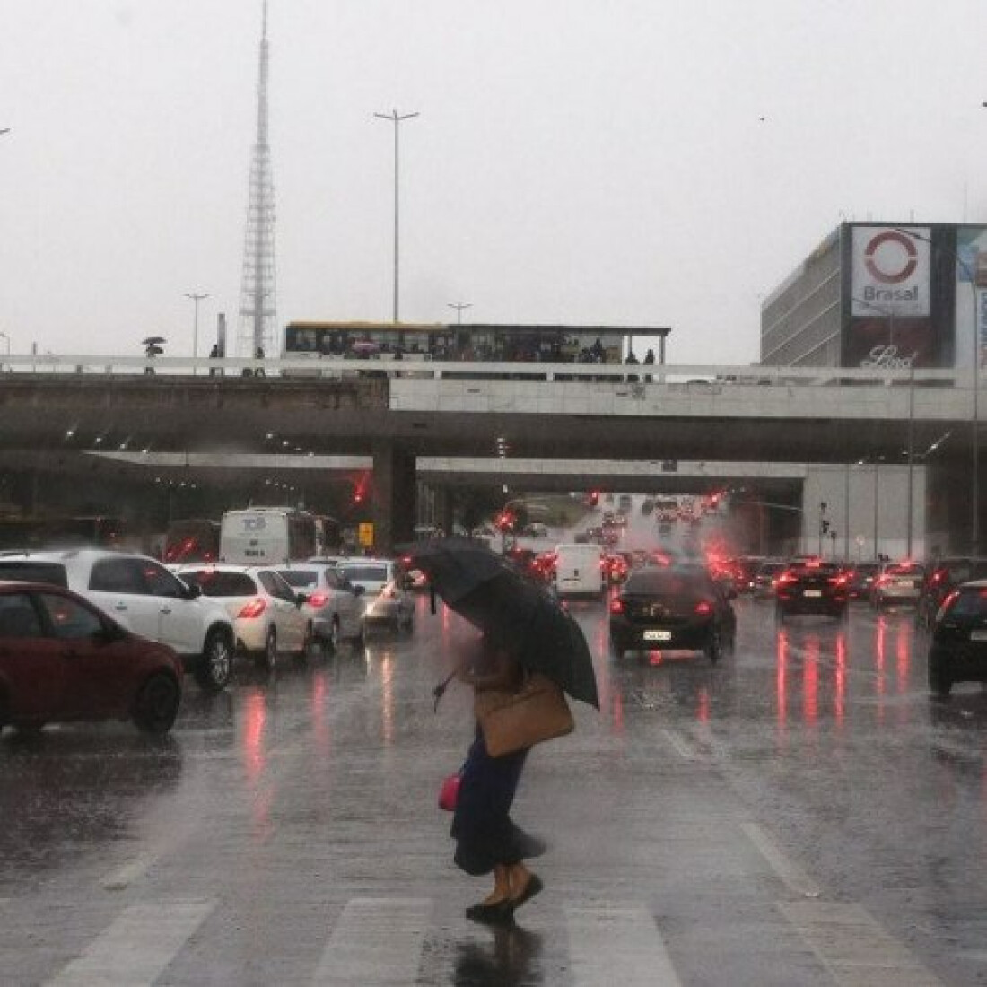 Previsão é de carnaval com chuva em quase todo o país