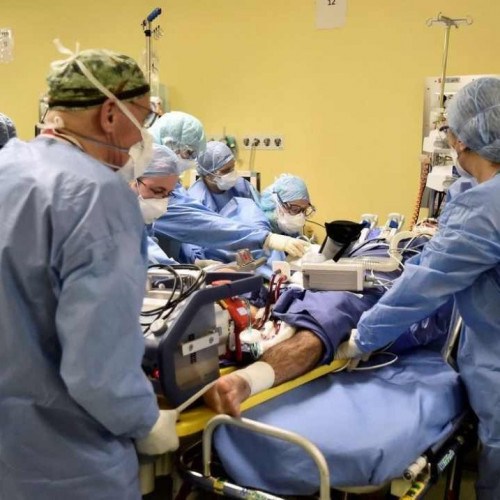Profissionais da Saúde entre 45 e 50 anos serão vacinados