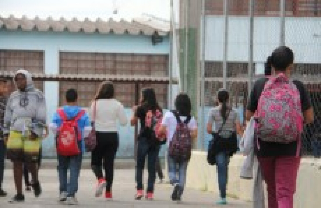 153 mil alunos voltam às aulas com reforço