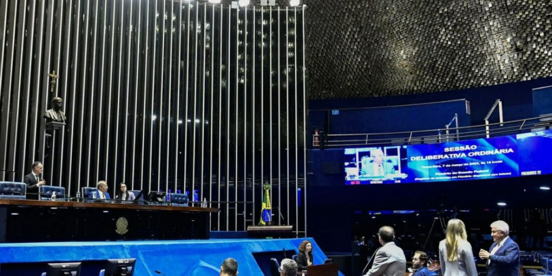 Senado aprova PL que prioriza emprego para mulher vítima de violência