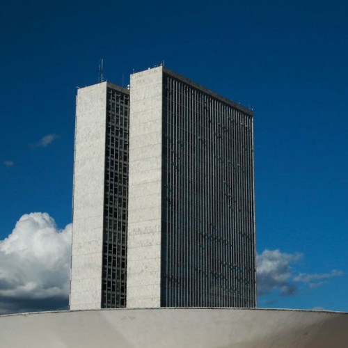 Câmara aprova retorno de comissões e do Conselho de Ética