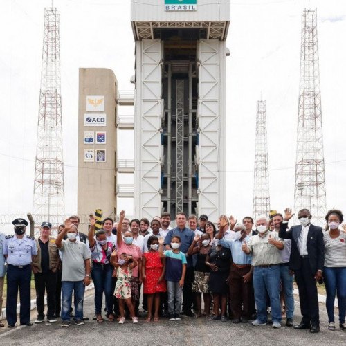 Bolsonaro entrega títulos de propriedade de terra no Maranhão