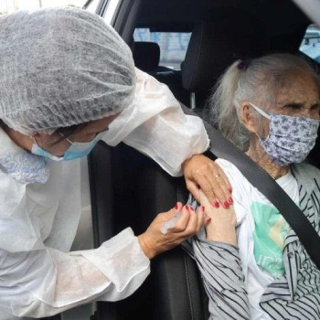 Vacinação contra a Covid em idosos com mais de 80 anos começa amanhã em Suzano