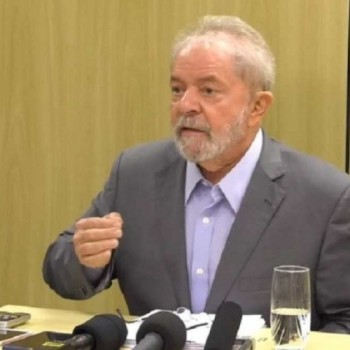 Defesa de Lula poderá ter acesso a mensagens