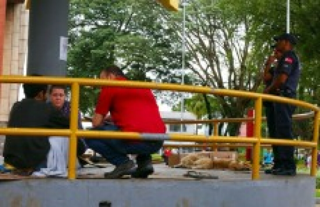 Creas faz ação com moradores de rua