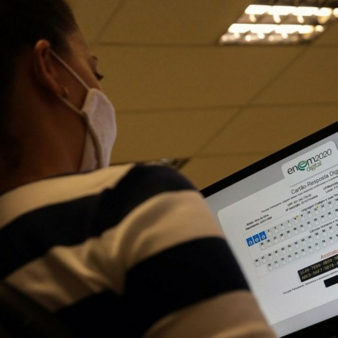 Gabaritos do Enem digital serão divulgados hoje à tarde
