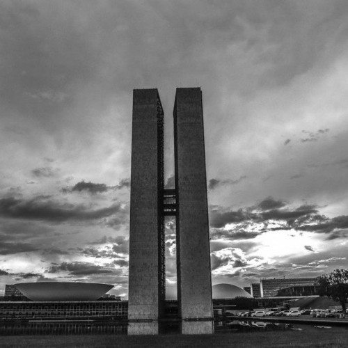 Morte de senador adia instalação de Comissão Mista de Orçamento