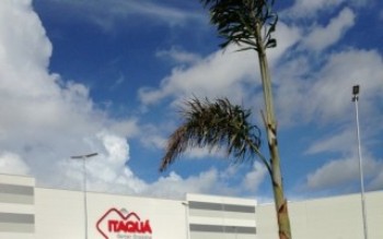 Lojistas receberão chaves do prédio