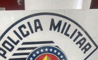 Homem morre após subir em árvore para usar crack