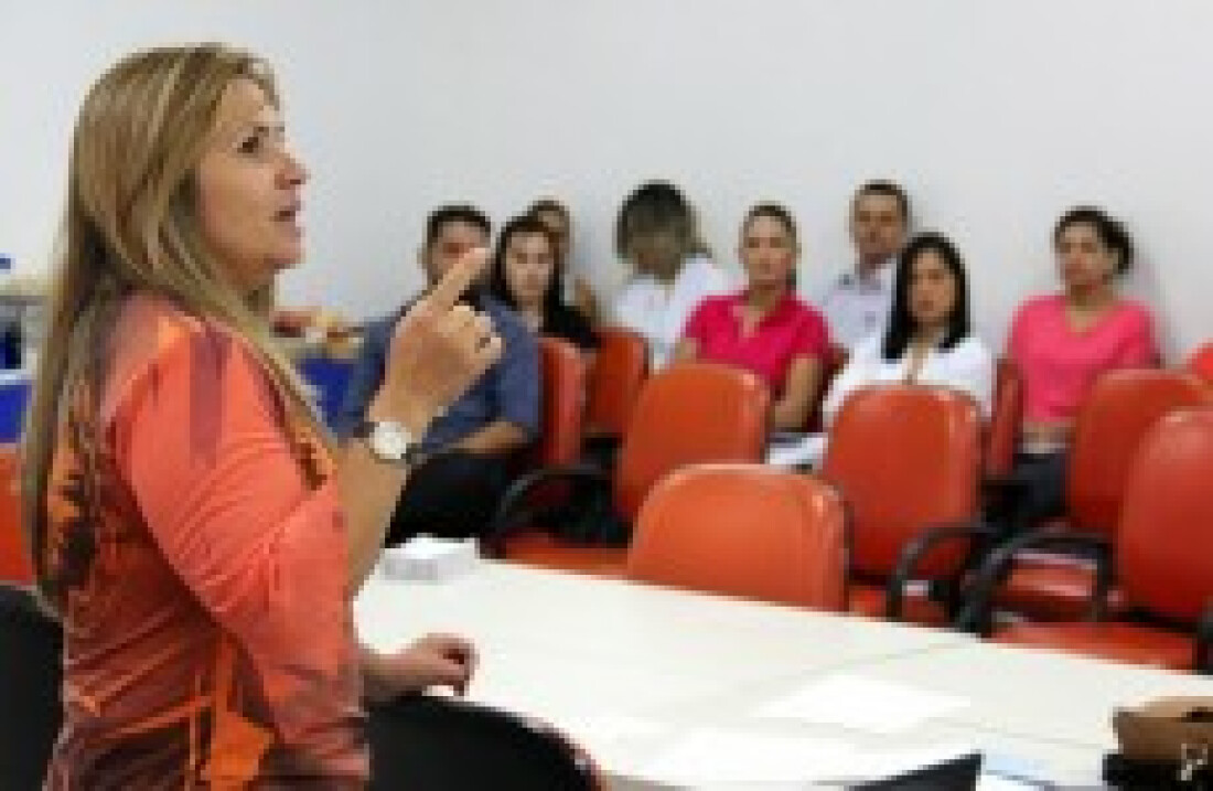 Secretaria de Saúde capacita servidores sobre teste rápido
