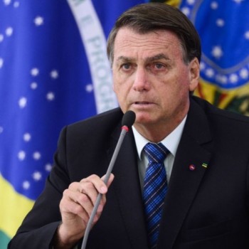 Governo negocia novo auxílio aos informais, afirma Bolsonaro