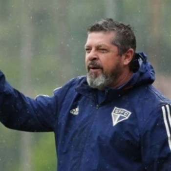 Vizzoli vai usar jovens, mas aposta em dupla experiente