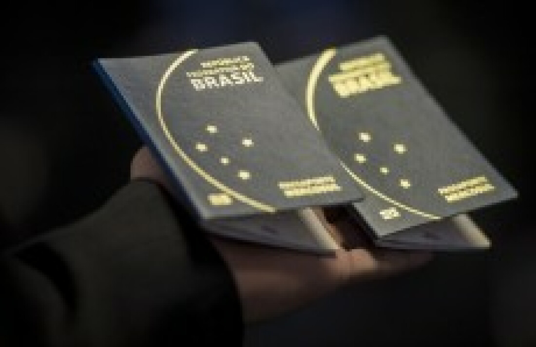 Brasileiros terão que fazer entrevista para visitar EUA
