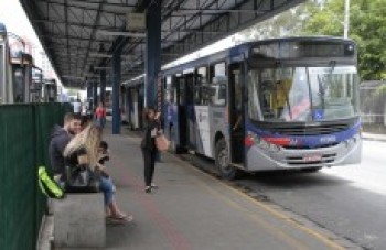 Atrasos frequentes geram reclamações em Salesópolis