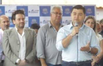 Creche no Miguel Badra terá obras retomadas, diz prefeito