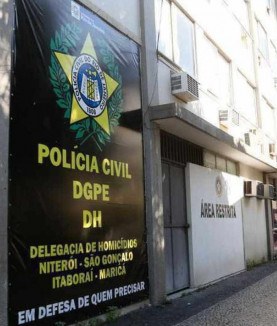 Sessão do Legislativo tem embate com Bolsonaro