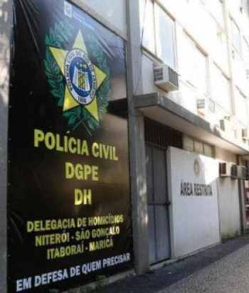 Sessão do Legislativo tem embate com Bolsonaro