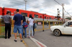 Passagem de nível será interditada no sábado