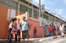 Itaquá diminui funcionários de escolas e preocupa pais