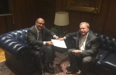 Governador volta a prometer licitação da Marginal do Una