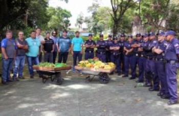 Operação no centro apreende produtos de comércio irregular: