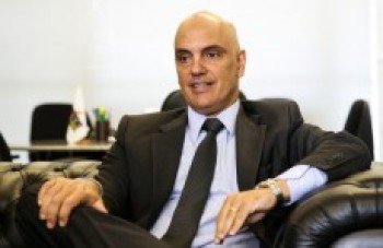 Indicação de Moraes será analisada