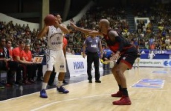 Mogi vai encarar o Flamengo pelo NBB