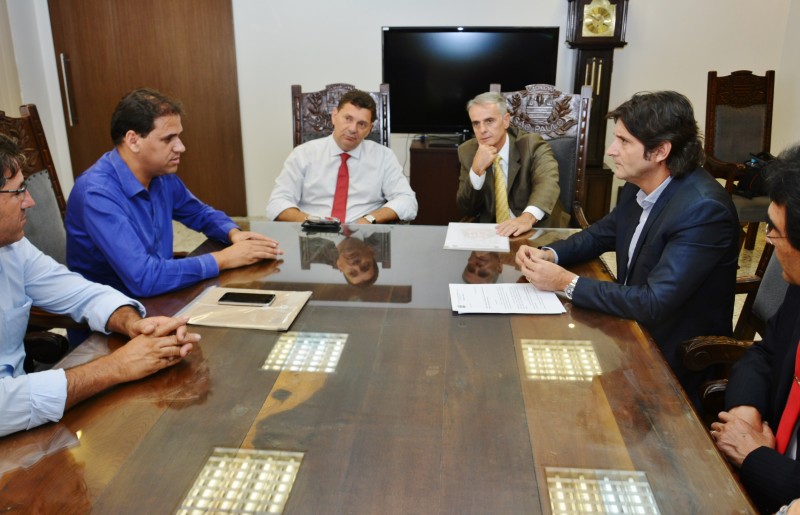 Gian Lopes cobra reforço para melhorar a segurança em Poá