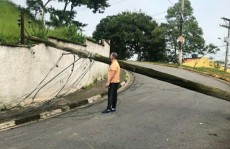 Chuva deixa estragos no município de arujá